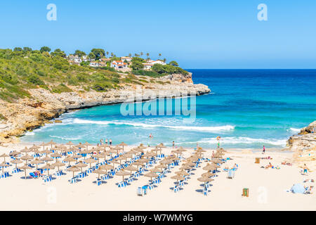 Cala Mandia spiaggia vista panoramica estate Foto Stock