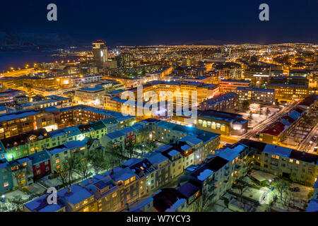 Inverno, Reykjavik al crepuscolo, Islanda Foto Stock