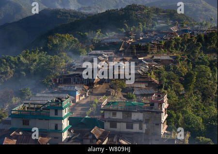 Villaggio Hongphoi, Konyak Naga tribù. Distretto di mon. Il Nagaland, nord-est dell India, ottobre 2014. Foto Stock