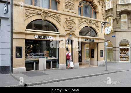 Una vista di Bucherer, orologi e gioielli maker, Basilea, Svizzera Foto Stock