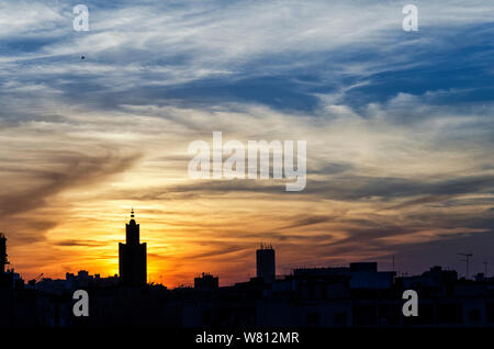 Tramonto a Casablanca, in Marocco da Abd-Elilah Ouassif. Foto Stock