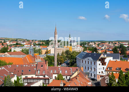 Immagine di un rinnovato minareto turco in Eger Ungheria Foto Stock