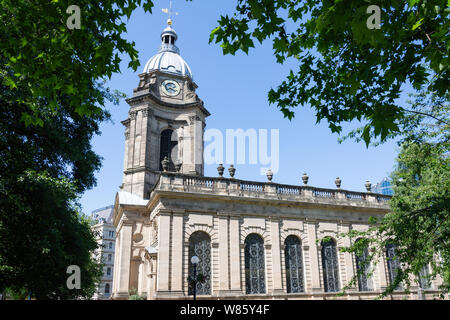 La Cattedrale di Birmingham, la piazza della cattedrale, Colmore Row, Birmingham, West Midlands, England, Regno Unito Foto Stock