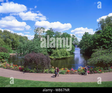 St James's Park Lake, St. James's, City of Westminster, Greater London, Inghilterra, Regno Unito Foto Stock