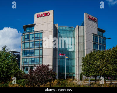 Diageo Plc Londra Diageo capo ufficio / Diageo Headquarters - Diageo Plc HQ edificio a Park Royal London REGNO UNITO Foto Stock