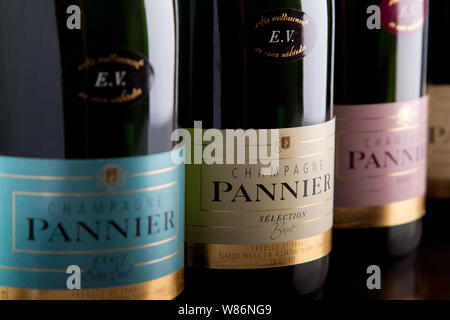 Bauletto champagne in Chateau-Thierry (Francia settentrionale) Foto Stock