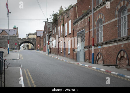Hawkin Street nella fontana di lealisti station wagon, Londonderry / Derry Foto Stock