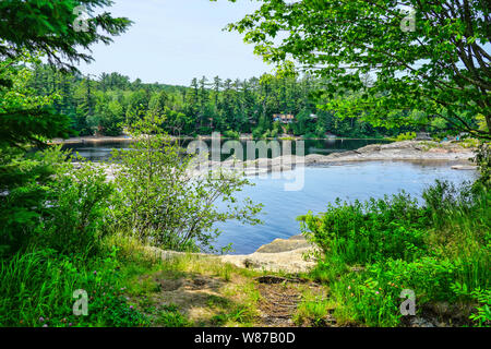 Alta Falls Park in Bracebridge, Ontario, Canada, un paradiso all'aperto nei pressi di Algonquin Park. Sul fiume di Muskoka. Foto Stock