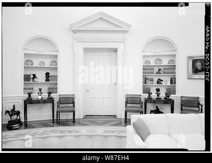 175. Ufficio ovale; vista guardando ad ovest; 175. Ufficio ovale; vista guardando ad ovest - la Casa Bianca, 1600 Pennsylvania Avenue, Northwest, Washington, Distretto di Columbia, DC Foto Stock