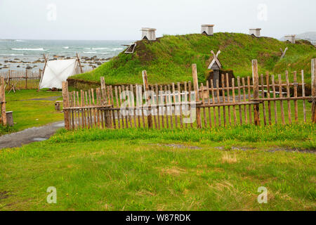 Ricostruito Norse edificio, l'Anse aux Meadows National Historic Site, Terranova e Labrador, Canada Foto Stock