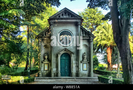 Chiesa luterana in Cristal Palace Gardens, Oporto, Portogallo Foto Stock