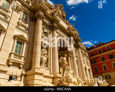 Il famoso e storico Fontana di Trevi (Fontana di Trevi a Roma. Italia Foto Stock