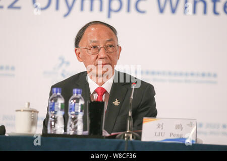 Cinese Comitato Olimpico Presidente Liu Peng assiste ad una cerimonia di chiusura alla fine del cio la visita di ispezione di Pechino 2022 Giochi Olimpici Invernali in offerta Foto Stock