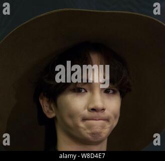 Il cantante e attore Kim Ki-bum, meglio noto con il suo nome di fase chiave, Corea del Sud boy SHINee gruppo partecipa a una conferenza stampa per il 2015 Mnet Asian M Foto Stock