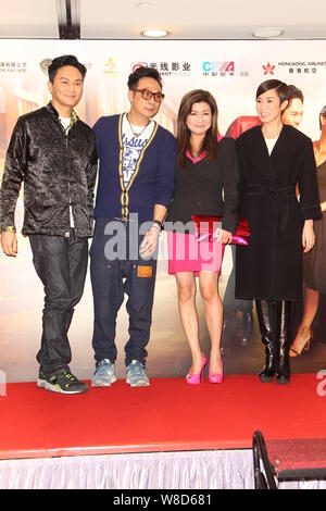 (Da sinistra) Hong Kong attori Julian Cheung, Francis Ng, TVB produttore Virginia Lok e attrice Charmaine Sheh pongono durante una festa per il m Foto Stock