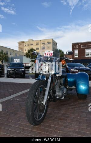 Ho creato questa fotografia di un Harley Davidson Sportster presso l' Cruisin Winter Haven Car Show in Winter Haven, Florida il 4 maggio 2019. Foto Stock