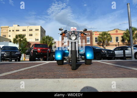 Queste immagini di una Harley Davidson Trike sono state prese al Cruisin' Winter Haven, Florida auto mensile mostra durante il mese di maggio del 2019. Foto Stock