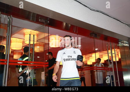 Gareth Bale del Real Madrid arriva per una partita di calcio tra il Real Madrid e Inter Milan durante il 2015 International Champions Cup la Cina in Guangzh Foto Stock