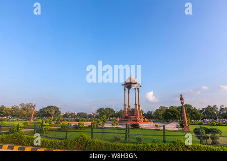 Popolo Indiano in India Gate New Delhi, India Foto Stock