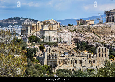 Atene, Grecia, giu 04, 2016. L'Acropoli di Atene visto dalla collina delle Muse. Foto Stock