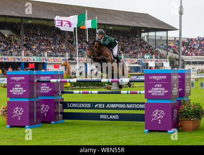 Dublino, Irlanda 09 agosto 2019. Shane Sweetnam per Team Irlanda competere per l'Aga Khan Cup in Longines Nations Cup Show Jumping al RDS Dublin Horse Show. Credito: John Rymer/Alamy Live News Foto Stock