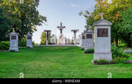 TIHANY, UNGHERIA - 30 luglio 2019: il calvario di Dosso è visibile sulla luglio 30, 2019 a Tihany, Ungheria. Foto Stock