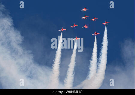 AIRSHOW di Farnborough 2014. Le frecce rosse a Farnborough Foto Stock