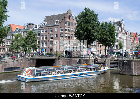 Amsterdam canal boat Prins Hendrik di Rederij Plas del Singelgracht. Foto Stock