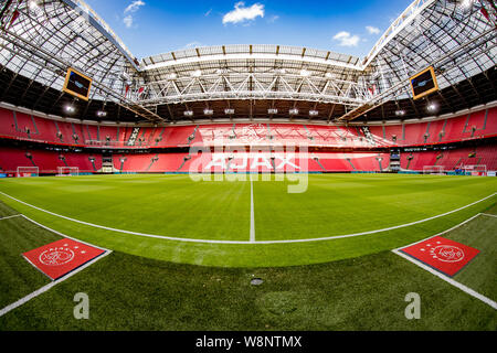 Amsterdam, Paesi Bassi. 10 Ago, 2019. AMSTERDAM, Ajax - FC Emmen, 10-08-2019, calcio, Eredivisie Olandese, stagione 2019-2020, Johan Cruyff Arena, panoramica dello stadio Credito: Pro scatti/Alamy Live News Foto Stock