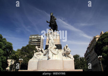 Il Mitre monumento, situato nel quartiere di Recoleta di Buenos Aires, Argentina, onora l ex presidente dell'Argentina, Bartolomé Mitre Foto Stock