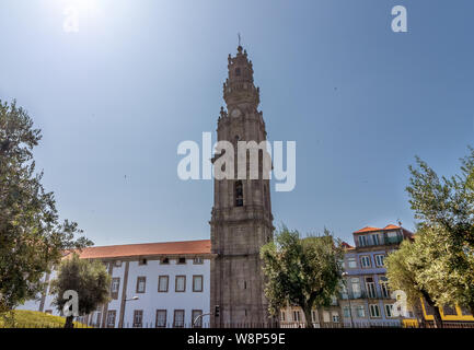 Torre Clerigos (Torre dos Clerigos) a Porto (Portogallo) Foto Stock