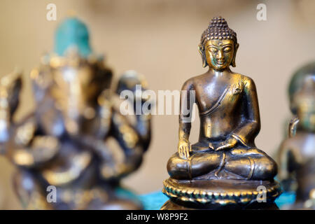 Statua di bronzo di Buddha Foto Stock