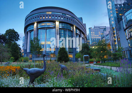 Paul Henri Spaak Building nell'emiciclo del Parlamento europeo complesso alla Espace Leopold, Bruxelles, Belgio Foto Stock