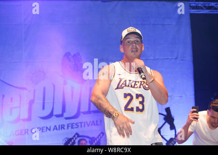 Berlino, Germania. 10 Ago, 2019. Pietro Lombardi al Schlager-Olymp Aria aperta a Im Freizeit- und Erholungspark Berlin Lübars Credito: Georg Wenzel/dpa-Zentralbild/ZB/dpa/Alamy Live News Foto Stock