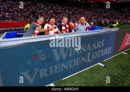 Amsterdam, Paesi Bassi. 10 Ago, 2019. AMSTERDAM, Ajax - FC Emmen, 10-08-2019, calcio, Eredivisie Olandese, stagione 2019-2020, Johan Cruyff Arena, winnaars Vriendenloterij Credito: Pro scatti/Alamy Live News Foto Stock