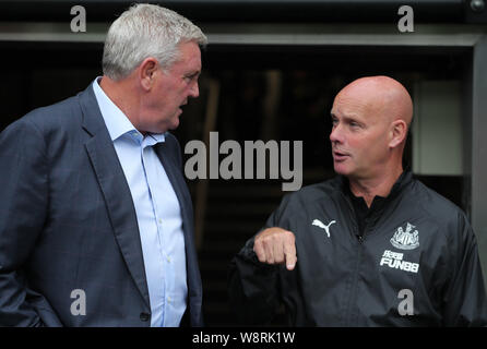 Newcastle Upon Tyne, Regno Unito. 11 Agosto, 2019. STEVE BRUCE, STEVE AGNEW, Newcastle United FC V Arsenal FC PREMIER LEAGUE, 2019 Credit: Allstar Picture Library/Alamy Live News Foto Stock