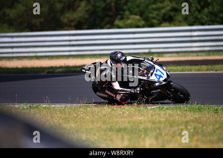 La maggior parte, Cechia. 11 Ago, 2019. Motorsport: Repubblica ceca, Autodrom la maggior parte, 600 Supersport, Internazionale tedesco campionato Moto 47 Marc Buchner, GER, Yamaha YZF-R6, Buchner Motorsport di credito: Daniel Schäfer/dpa-Zentralbild/ZB/dpa/Alamy Live News Foto Stock