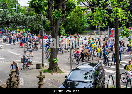 Maggio 25, 2019, la marcia di protesta contro il clima il riscaldamento globale, Strasburgo, Alsazia, Francia, Europa Foto Stock