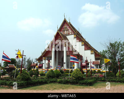 Il Wat Phra Mongkhon Bophit tempio, Ayutthaya, Thailandia, Asia Foto Stock