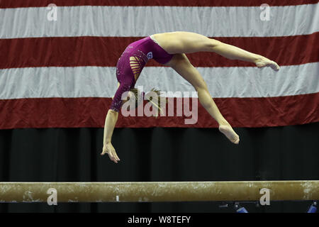 9 agosto 2019: ginnasta Olivia ciccioli durante il giorno una delle junior donna della concorrenza al 2019 noi campionati di ginnastica, svoltasi a Kansas City, MO. Melissa J. Perenson/CSM Foto Stock