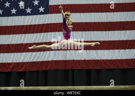 9 agosto 2019: ginnasta Olivia ciccioli durante il giorno una delle junior donna della concorrenza al 2019 noi campionati di ginnastica, svoltasi a Kansas City, MO. Melissa J. Perenson/CSM Foto Stock