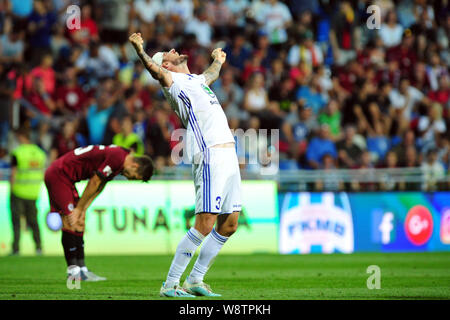 Mlada Boleslav, Repubblica Ceca. 11 Ago, 2019. DANIEL PUDIL di Mlada Boleslav celebrare la vittoria dopo aver vinto durante il 5° round match della Czech soccer league Mlada Boleslav vs Sparta Praha in Mlada Boleslav in Repubblica Ceca. Credito: Slavek Ruta/ZUMA filo/Alamy Live News Foto Stock