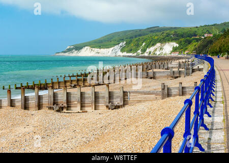 A piedi dalla spiaggia di Holywell, Eastbourne Foto Stock