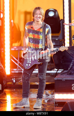NEW YORK - agosto 9: Keith Urban esegue su ABC della 'Good Morning America' il 9 agosto 2019 a Rumsey commemorazione nella città di New York. Foto Stock