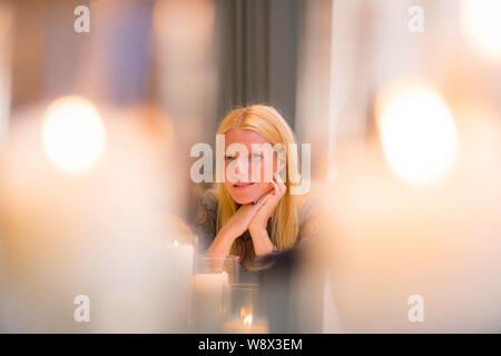 L'attrice americana Gwyneth Paltrow partecipa ad un evento promozionale per il punto di riferimento di Hong Kong, Cina, 23 aprile 2014. Il 41-anno-vecchio attrice ha partecipato il suo f Foto Stock