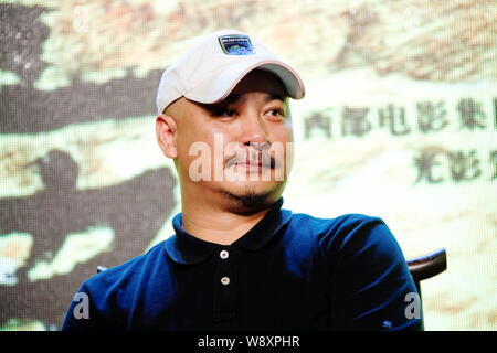 --FILE--regista cinese Wang Quan an partecipa a una conferenza stampa per il suo nuovo film 'White Deer Plain" a Pechino in Cina, 11 luglio 2012. Film cinese Foto Stock