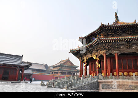 Vista di palazzi in Mukden Palace, noto anche come il Palazzo Imperiale di Shenyang, nella città di Shenyang, nordest Chinas provincia di Liaoning, 26 Novembre 20 Foto Stock