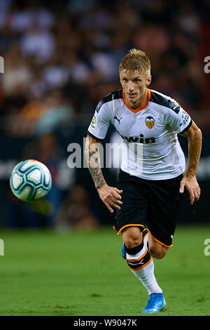 VALENCIA, Spagna - 10 agosto: Daniel Wass di Valencia CF in azione durante la Bwin Trofeo Naranja amichevole tra Valencia CF e FC Internazionale a Estadio Mestalla il 10 agosto 2019 a Valencia, in Spagna. (Foto di ottenere immagini pronto/MB Media) Foto Stock