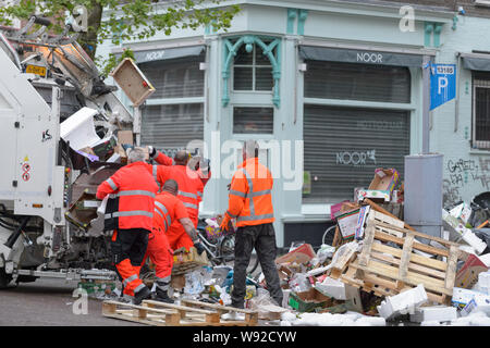 Collezione rifiuti, Amsterdam, Paesi Bassi Foto Stock