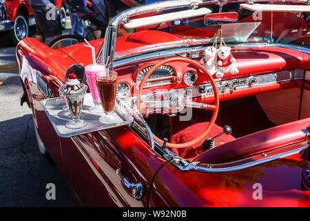 Vintage American Hot Rods sul display a Alliston, Ontario, Canada Foto Stock